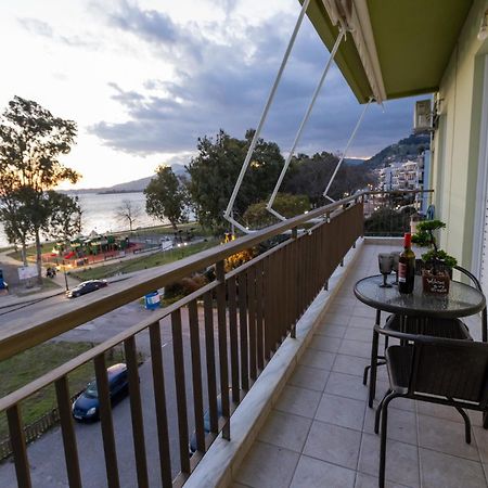 Vicky'S View House Apartment นาฟปาคตอส ภายนอก รูปภาพ