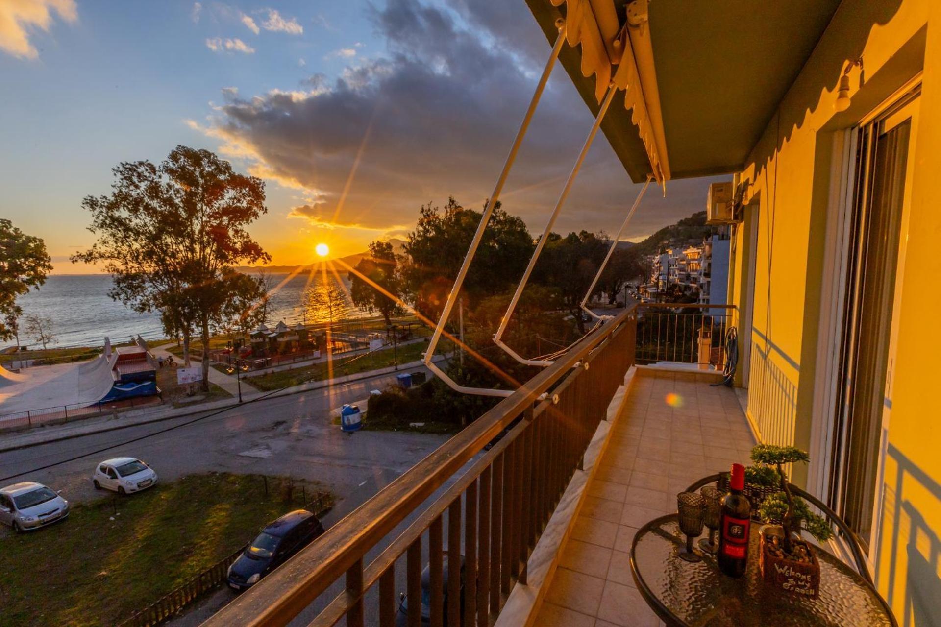 Vicky'S View House Apartment นาฟปาคตอส ภายนอก รูปภาพ