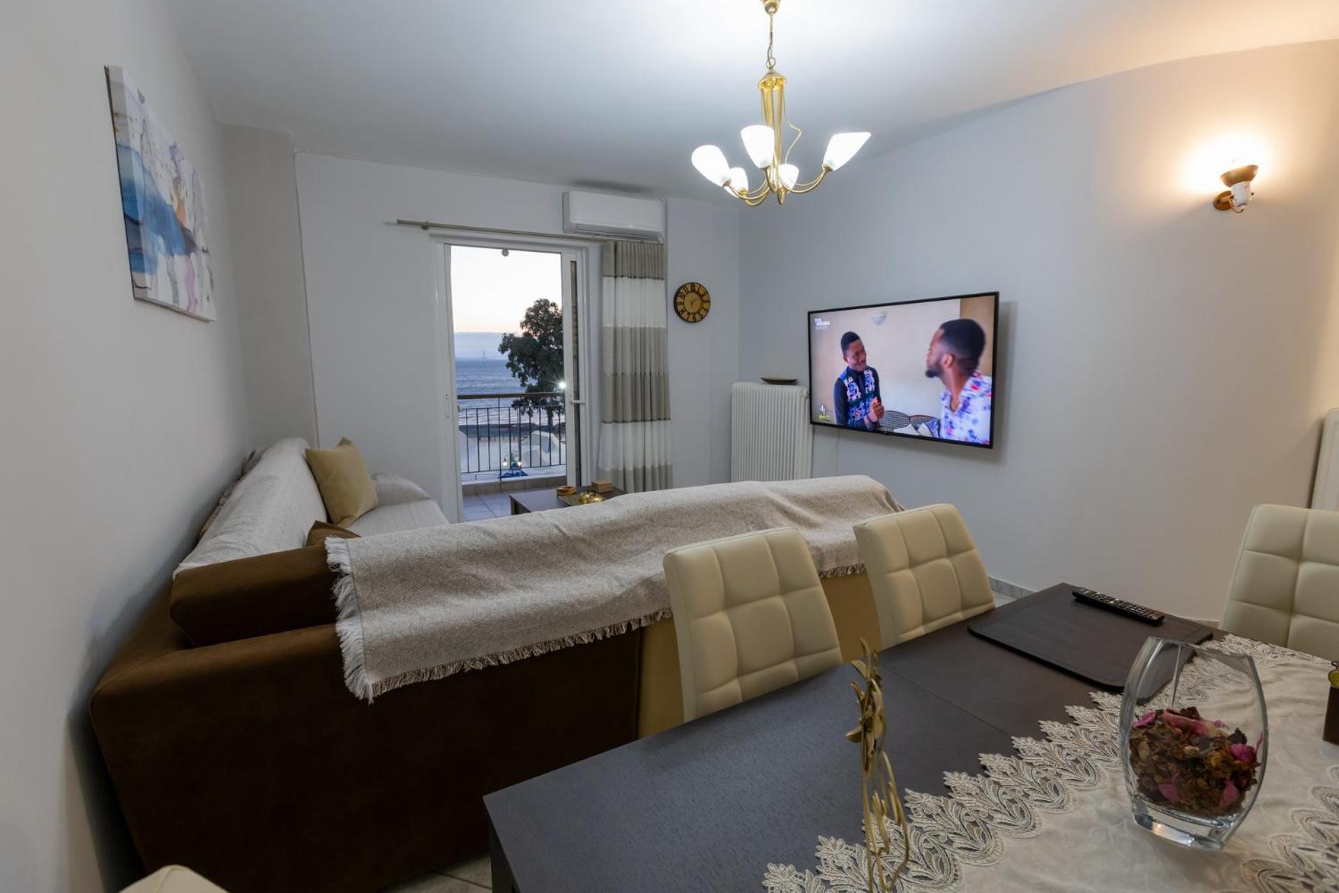 Vicky'S View House Apartment นาฟปาคตอส ภายนอก รูปภาพ